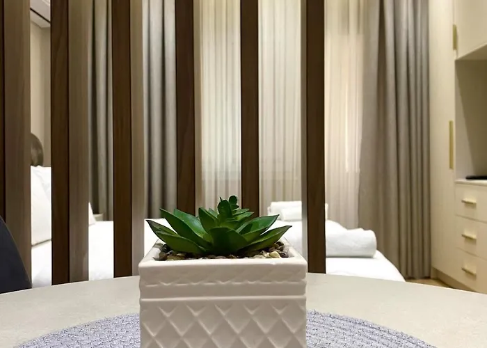 アパート Modern For 2 ,calm, Balcony&walkable Area