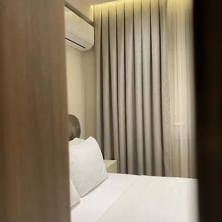 Apartment Modern For 2 ,calm, Balcony&walkable Area